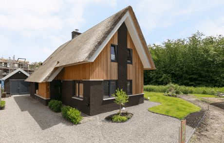 Landelijke boswachterswoning